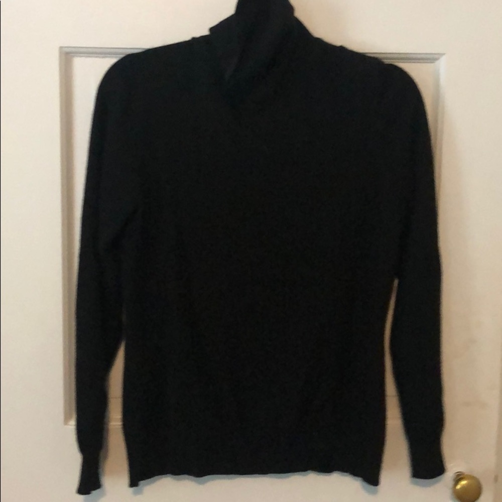 Black Cashmere turtleneck